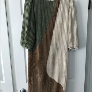 VINTAGE LILLIE RUBIN ACCORDION PLEATED MIDI DRESS.